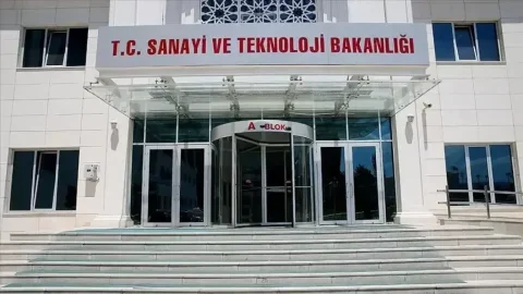 Sanayi ve Teknoloji Bakanlığı 23 Uzman Yardımcısı Alımı Yapacak!