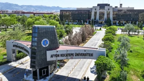Afyon Kocatepe Üniversitesi 60 KPSS ile En Az Lise Mezunu 24 Personel Alacak